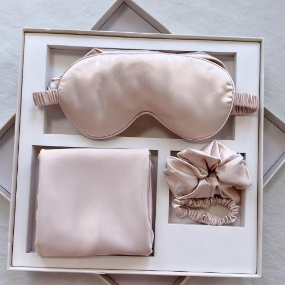 5-Delige Satijnen Night-Care Set in Giftbox