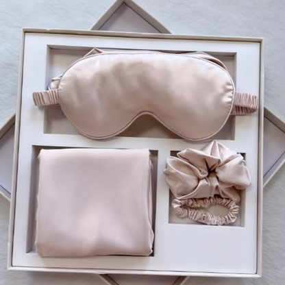 5-Delige Satijnen Night-Care Set in Giftbox